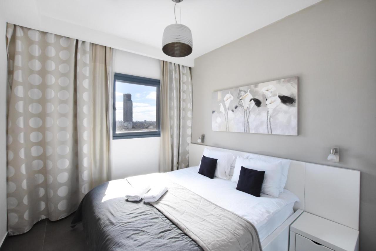 Spacious 2-Br In Shenkin Street By Holyguest Tel Aviv Exterior photo